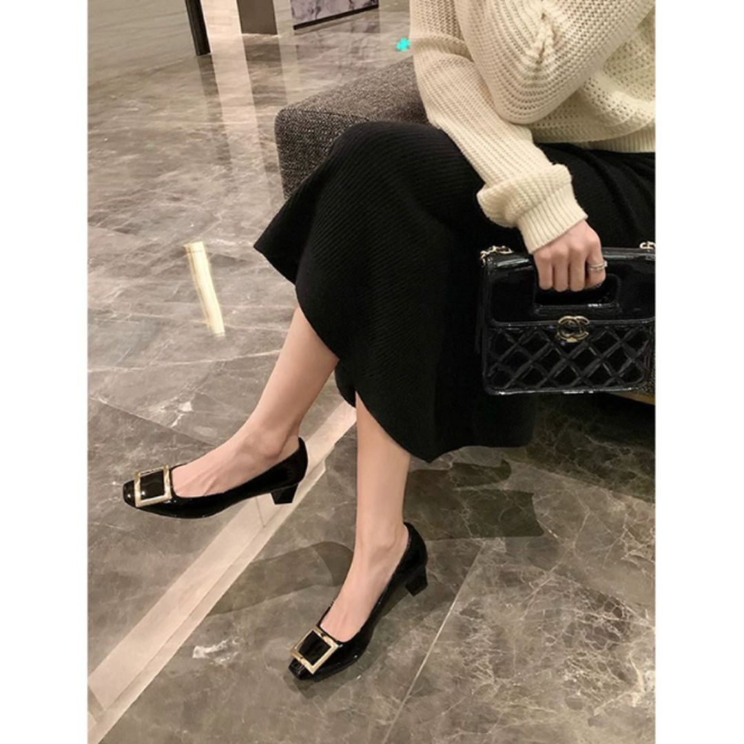 Celinka - Elegant heeled sandals with metal accents