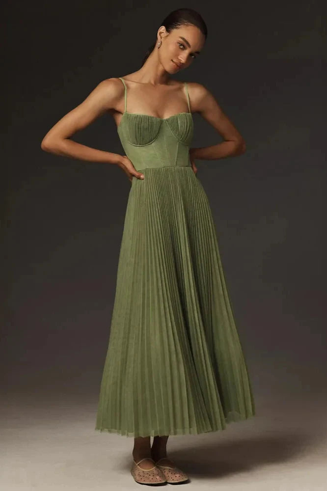 Isabella™ | Elegant and Memorable Dress