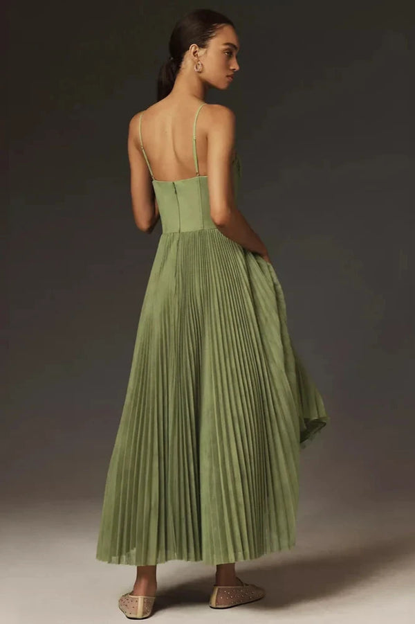 Isabella™ | Elegant and Memorable Dress